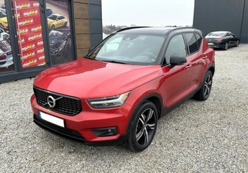 Volvo XC40 2020 Volvo XC 40 4X4 XC40 R-Design 2.0 benz 250 km 2020R Warszawa 2.0 Benzyna, zdjęcie 1