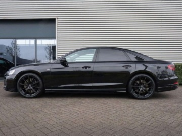 Audi A8 D5 Sedan Facelifting 3.0 50 TDI 286KM 2025 AUDI A8 50 TDI quattro Sedan 3.0 (286KM) 2025, zdjęcie 3