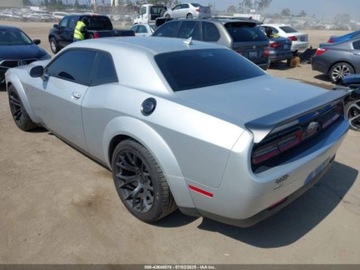 Dodge Challenger III 2020 Dodge Challenger SRT Hellcat Widebody 2020 6.2l 6.2 Benzyna 717KM, zdjęcie 3
