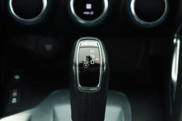 Jaguar E-Pace SUV 2.0 i4D 180KM 2017 Jaguar E-Pace D180 AWD, 177 KM, 4X4, Automat, zdjęcie 13