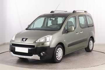 Peugeot Partner II Tepee 1.6 120KM 2010 Peugeot Partner 1.6 16V, Klima, Tempomat, zdjęcie 1