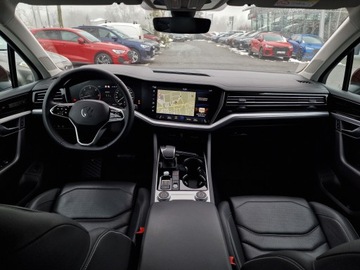 Volkswagen Touareg III SUV 3.0 V6 SCR TDI 286KM 2023 Volkswagen Touareg 3.0 V6 TDI 4Mot. Elegance 286KM, zdjęcie 19
