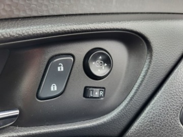 Opel Insignia I Sports Tourer Facelifting 2.0 CDTI ECOFLEX 120KM 2015 Opel Insignia 2.0D, 120KM, Niski przebieg, zdjęcie 19