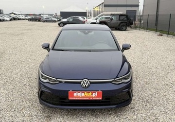 Volkswagen Golf VIII Variant 1.5 eTSI 130KM 2021 Volkswagen Golf 1.5 TSI R-Line 130 KM 2021r Warszawa 1.5 Benzyna, zdjęcie 10