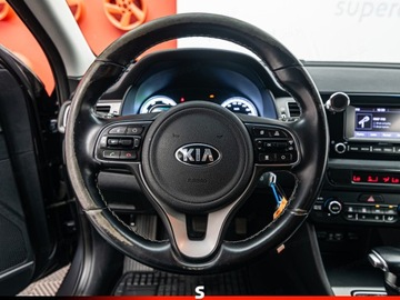 Kia Niro I 2018 Od ręki - 1.6 GDI Hybrid Crossover 141KM 2018, zdjęcie 10