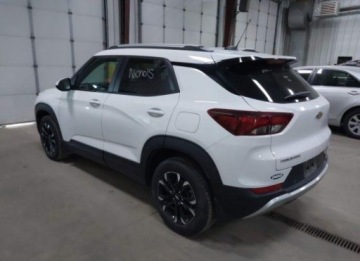 Chevrolet TrailBlazer II 2023 Chevrolet Trailblazer 2023, 1.2L, LT, po gradobiciu 1.2 Benzyna 137KM, zdjęcie 7