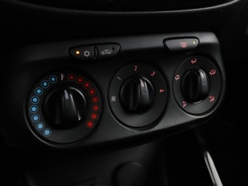 Opel Adam Hatchback 1.4 100KM 2015 Opel Adam 1.4 Benzyna 01-Edition Klimatyzacja, zdjęcie 25