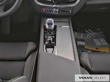 Volvo XC60 II 2025 Volvo XC 60 XC60 B5 B AWD Plus Dark aut, Pakiet cl, zdjęcie 8