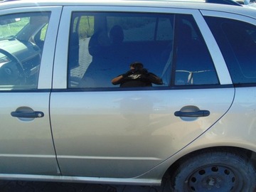 SKODA FABIA I LIFT KOMBI DRZWI LEWE TYŁ Q2Q2