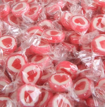 Cukierki Karmelki Liwocz Love Candies Serduszka Walentynki 1,5kg Kobiet