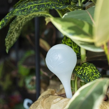 ШАРИКИ ДЛЯ ПОЛИВАНИЯ ДЛЯ ЦВЕТОВ, РАСТЕНИЙ, ГОРШКОВ, НАБОР ДИСПЕНСЕРОВ ВОДЫ, 8 шт.