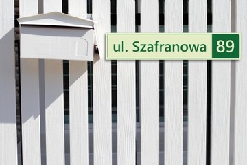 Адресная табличка с номерами домов и заборов 60х12.