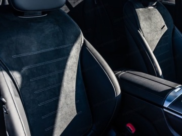 Mercedes GLC C254/X254 Coupe 2.0 300 258KM 2025 MERCEDES-BENZ GLC 300 4-Matic AMG Line 2.0 (258KM) 2025, zdjęcie 3