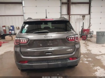 Jeep Compass II 2021 Jeep Compass Latitude 2021 2.4 Benzyna 180KM, zdjęcie 4