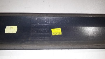 LIŠTA LEVÝ DVEŘE POSUVNÝCH VW T5 7H5853073B