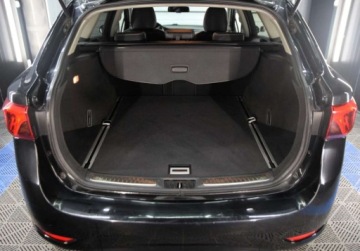 Toyota Avensis III Wagon Facelifting 2015 2.0 D-4D 143KM 2015 Toyota Avensis PL Salon _ kombi _ kamera cofania _ Alu17_ 2.0 Diesel 143KM, zdjęcie 7