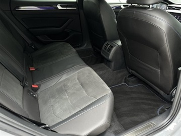 Volkswagen Arteon Shooting Brake R 2.0 TSI 320KM 2023 Volkswagen Arteon 2.0TSI 320KM 4X4 R DSG l Panoram, zdjęcie 7