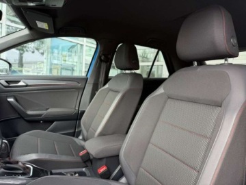 Volkswagen T-Roc I SUV 1.5 TSI ACT 150KM 2021 Volkswagen T-Roc 1.5TSI 150KM Premium DSG Kamera NiskiPrzebieg ACC ASO Sal, zdjęcie 11