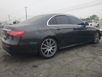 Jaguar F-Pace 2021 Jaguar F-Pace R-Dynamic S, 2021r., 4x4, 3.0L 3.0 Benzyna 395KM, zdjęcie 2