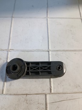 82630 ZADNÍ PRAVÁ KLIKA VNITŘNÍ 1.0 I 43 2002 HYUNDAI ATOS (MX)