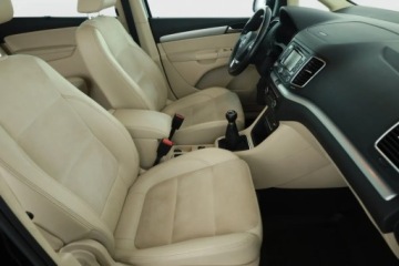 Volkswagen Sharan II Van 1.4 TSI BMT 150KM 2010 VW Sharan 1.4 TSI, Salon Polska, Serwis ASO, zdjęcie 6