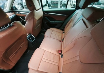 Skoda Octavia IV Liftback 1.5 TSI EVO 150KM 2024 Skoda Octavia Selection Pakiety, ACC, Kamera cofania, GPS, Virtual Cockpi, zdjęcie 18