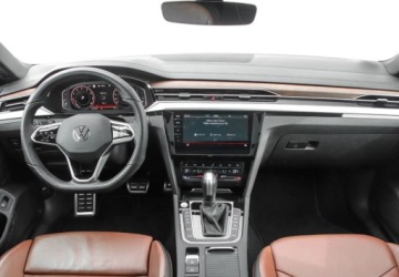 Volkswagen Arteon Fastback Facelifting 2.0 TSI 190KM 2022 Volkswagen Arteon 2.0 TSI 190KM Elegance DSG Side Assist Tapicerka Nappa, zdjęcie 15