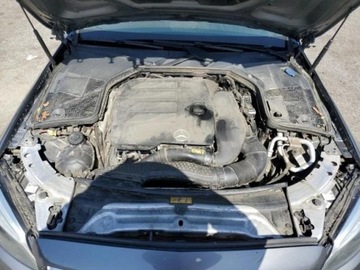 Mercedes Klasa C W205 2020 Mercedes-Benz Klasa C Mercedes-Benz C 300 2.0 Benzyna 255KM, zdjęcie 10