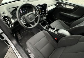 Volvo XC40 Crossover Plug-In 1.5 T4 Plug-in Hybrid 211KM 2021 Volvo XC 40 T4 Plug-In Parktronic Navi Led Virtual Asystenci FV23, zdjęcie 13
