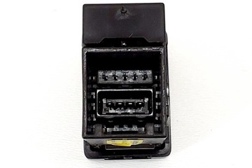 PŘÍDAVNÉ SPONA MULTIMEDIA (AUX/USB) TOYOTA VERSO (_R2_) 8619002060 2.0L