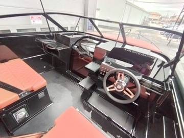 Nowa łódź motorowa Atlantic Marine 720 Day Crusier z przyczepą_Eskapader