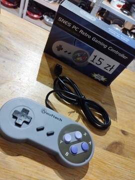 Pad SNES - retro kontroler do gier