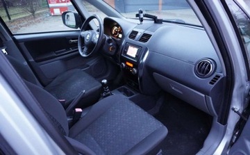Suzuki SX4 I Hatchback Facelifting 2.0 DDiS 135KM 2012 Suzuki SX4 Zarejestrowany Navi Klimatronik 4x4 Tempomat Keyless Go 2.0, zdjęcie 8