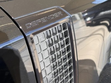 Land Rover Defender IV (L663) Hard Top 90 3.0D R6 250KM 2025 Defender 110 D250 X-Dynamic SE 3.0 (250KM) 2025, zdjęcie 3