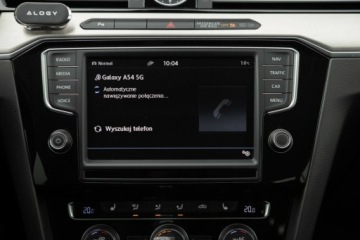 Volkswagen Passat B8 Limousine 2.0 TDI BlueMotion SCR 190KM 2017 Volkswagen Passat Highline 2.0 TDI 190 KM DSG Salon Polska Autotrade, zdjęcie 33