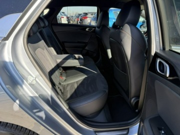 Kia Proceed Shooting Brake 1.6 T-GDI 204KM 2019 Kia Pro Cee'd 1,6 benzyna 204KM automat kamera GT, zdjęcie 7