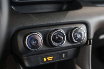 Toyota 2021 Toyota Yaris Yaris Comfort Style 1.5 Benzyna 125KM, zdjęcie 11