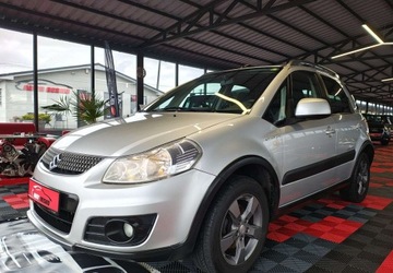 Suzuki SX4 I Sedan 1.6 VVT 120KM 2011 Suzuki SX4 Suzuki SX4 I 1.6BENZYNA NAPED 4X4 1.6 Benzyna 120KM, zdjęcie 1