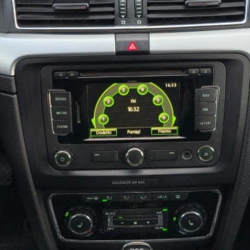 Skoda Superb II Outdoor 2.0 TDI CR DPF  140KM 2015 Škoda Superb Skoda Superb 2.0 TDI DSG Comfort, zdjęcie 27