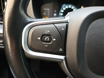 Volvo XC60 II Crossover D4 190KM 2018 Volvo XC 60 D4 AWD Momentum/190KM, zdjęcie 15