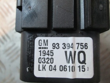 ВЫКЛЮЧАТЕЛЬ ЛАМП OPEL MERIVA A 93394756 WQ