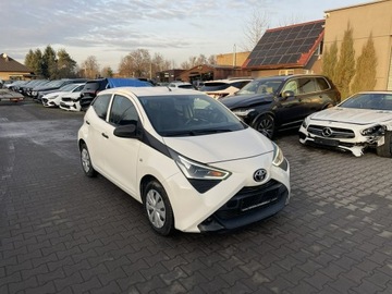 Toyota Aygo II Hatchback 3d Facelifting 1.0 VVT-i 72KM 2021 Toyota Aygo Klimatyzacja LPG