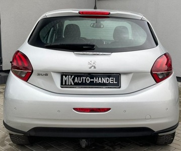 Peugeot 208 I Hatchback 5d Facelifting 1.2 PureTech 110KM 2016 Peugeot 208 1.2 Turbo, zdjęcie 4