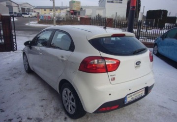 Kia Rio III Hatchback 3d 1.2 DOHC CVVT 85KM 2012 Kia Rio Kia Rio III Salon PL 1.2 Benzyna 86KM, zdjęcie 8
