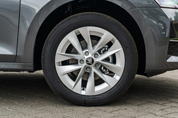 Skoda Octavia IV Liftback 1.5 TSI EVO 150KM 2025 Škoda Octavia Skoda Octavia Edition 130 Selection, zdjęcie 4