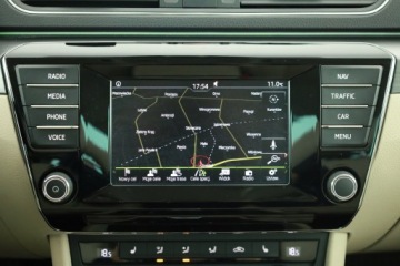 Skoda Superb III Kombi 2.0 TSI 220KM 2016 Skoda Superb 2.0 TSI, Salon Polska, Automat, zdjęcie 14