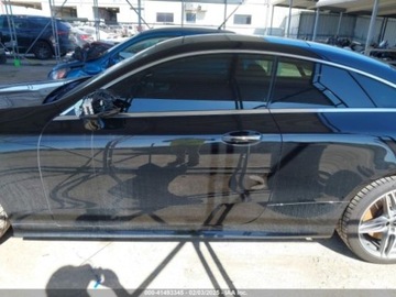 Mercedes Klasa E W213 2018 Mercedes-Benz Klasa E E 400 3.0 Benzyna 329KM, zdjęcie 4