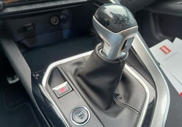 Peugeot 3008 II Crossover 1.2 PureTech 130KM 2018 Peugeot 3008 1.2 130KM Allure Salon PL Vat Marza 1.2 Benzyna 130KM, zdjęcie 24