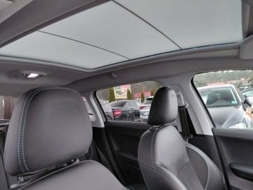 Peugeot 2008 I SUV Facelifting 1.2 PureTech 110KM 2019 Peugeot 2008 Kamera Panorama Alu PDC Sensor 1.2 Benzyna 110KM, zdjęcie 16