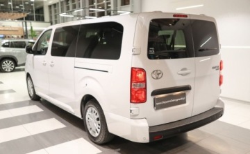 Toyota 2024 Toyota Proace Verso Verso 2.0 D4-D Long Business 2.0 Diesel 144KM, zdjęcie 20